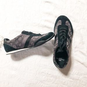 Size 6 Coach